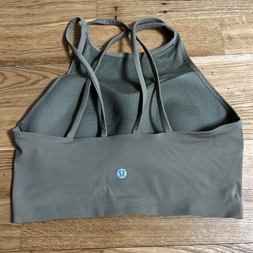 Like a cloud highneck longline lulu lemon bra